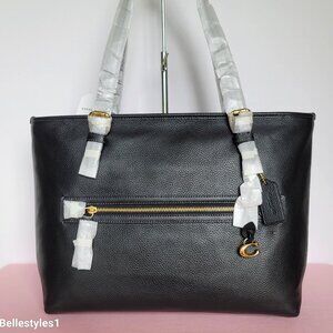 COACH “RARE” Large Taylor with Center Laptop Pocket Pebbled Leather Tote-Black ⭐
